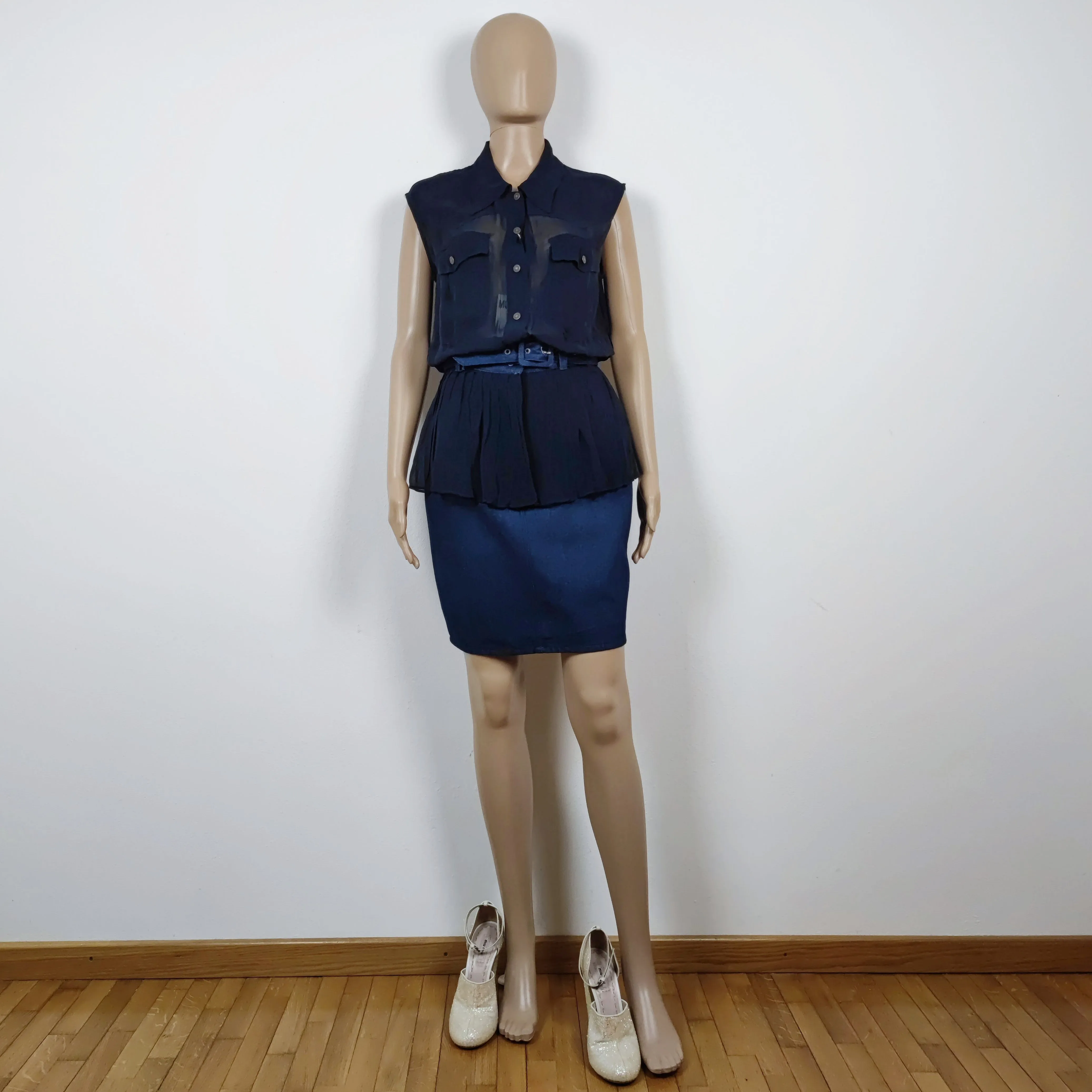 abito Moschino blu e denim