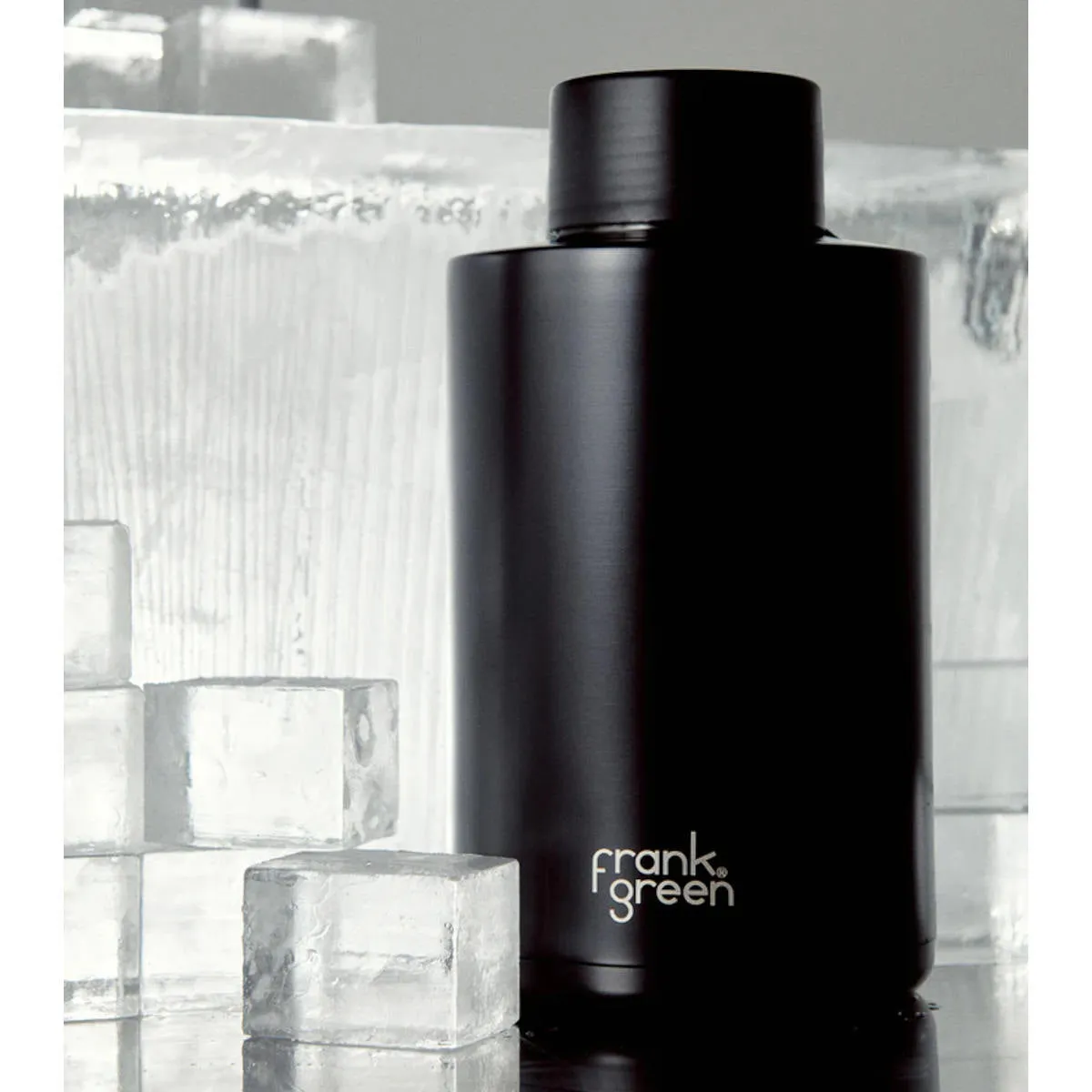 Frank Green Ceramic Reusable Bottle with Straw Lid Midnight 2L