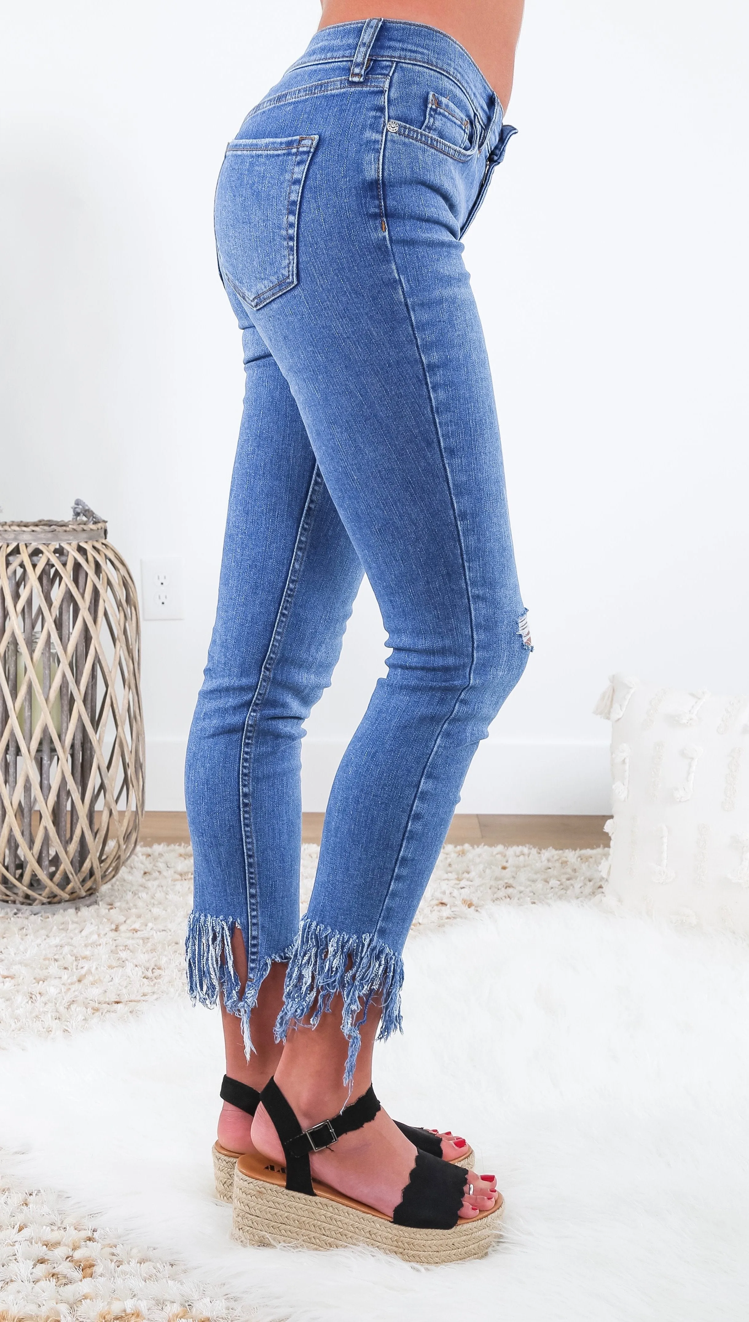 Free People Great Heights Frayed Skinny Worn Indigo