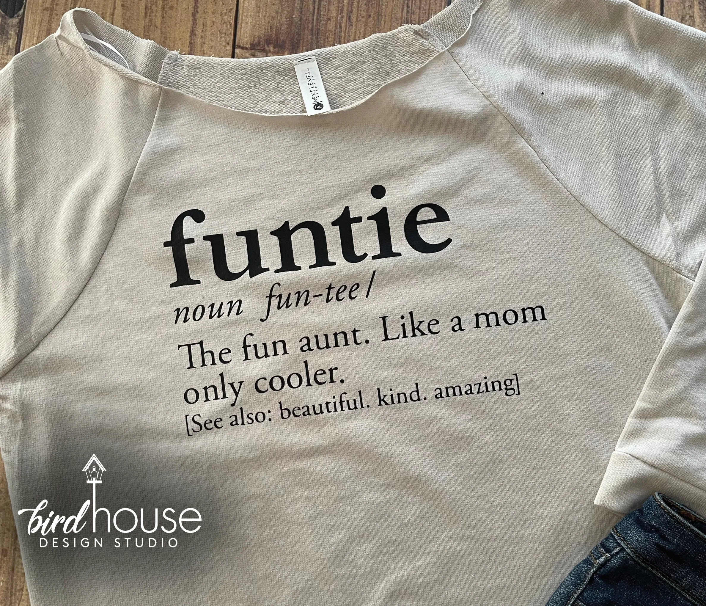 Funtie Definition, Aunt, Tia, Shirt, ANY NAME, Cute Personalized Tshirt