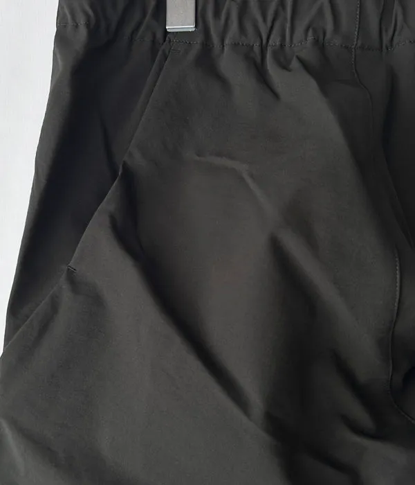 Goldwin/SLIM TAPERED STRETCH PANTS (BLACK)