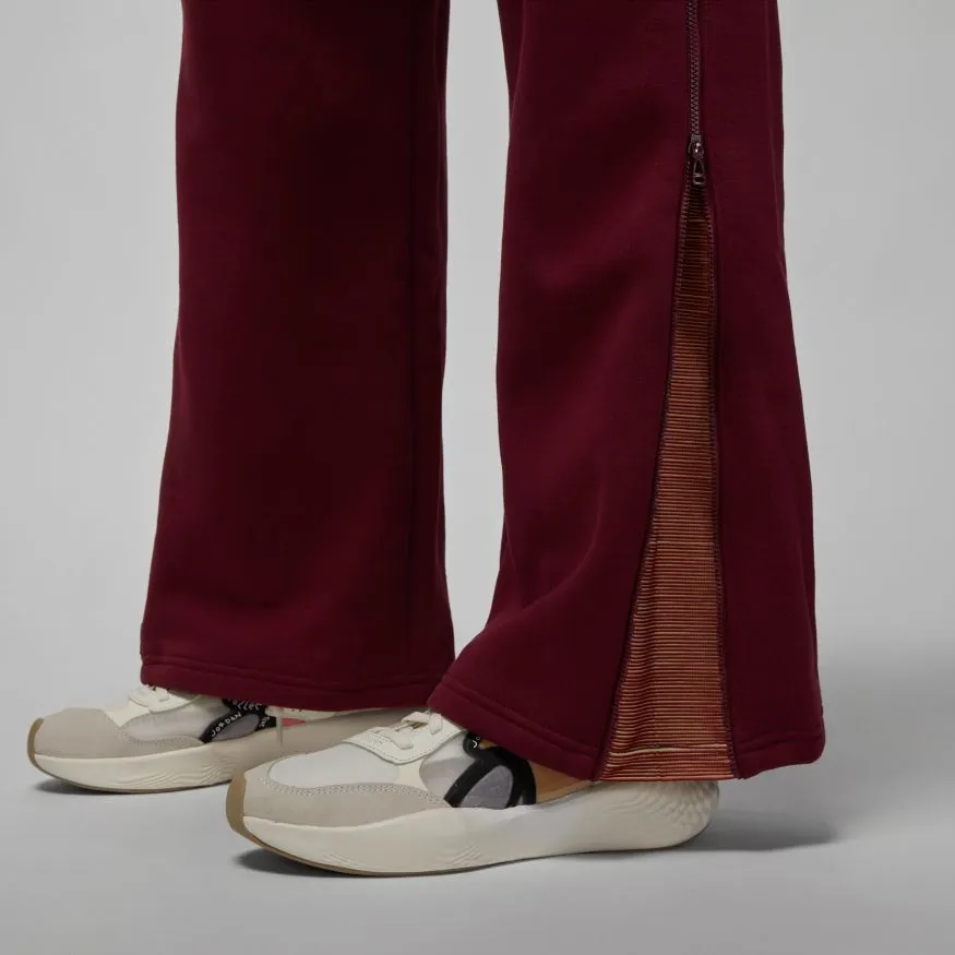 W 23 ENGINEERED FLEECE PANTS "CHERRYWOOD RED"